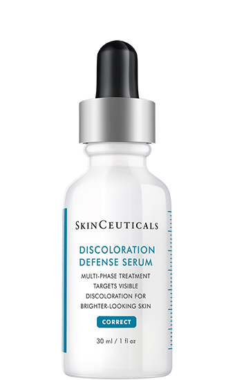 Discoloration Defense Serum Skin Discoloration Serum: Dagelijks corrigerend serum op basis van tranixaminezuur voor het verminderen van de bestaande en het voorkomen van de toekomstige hyperpigmentatie voor een egaler uitziende huid.